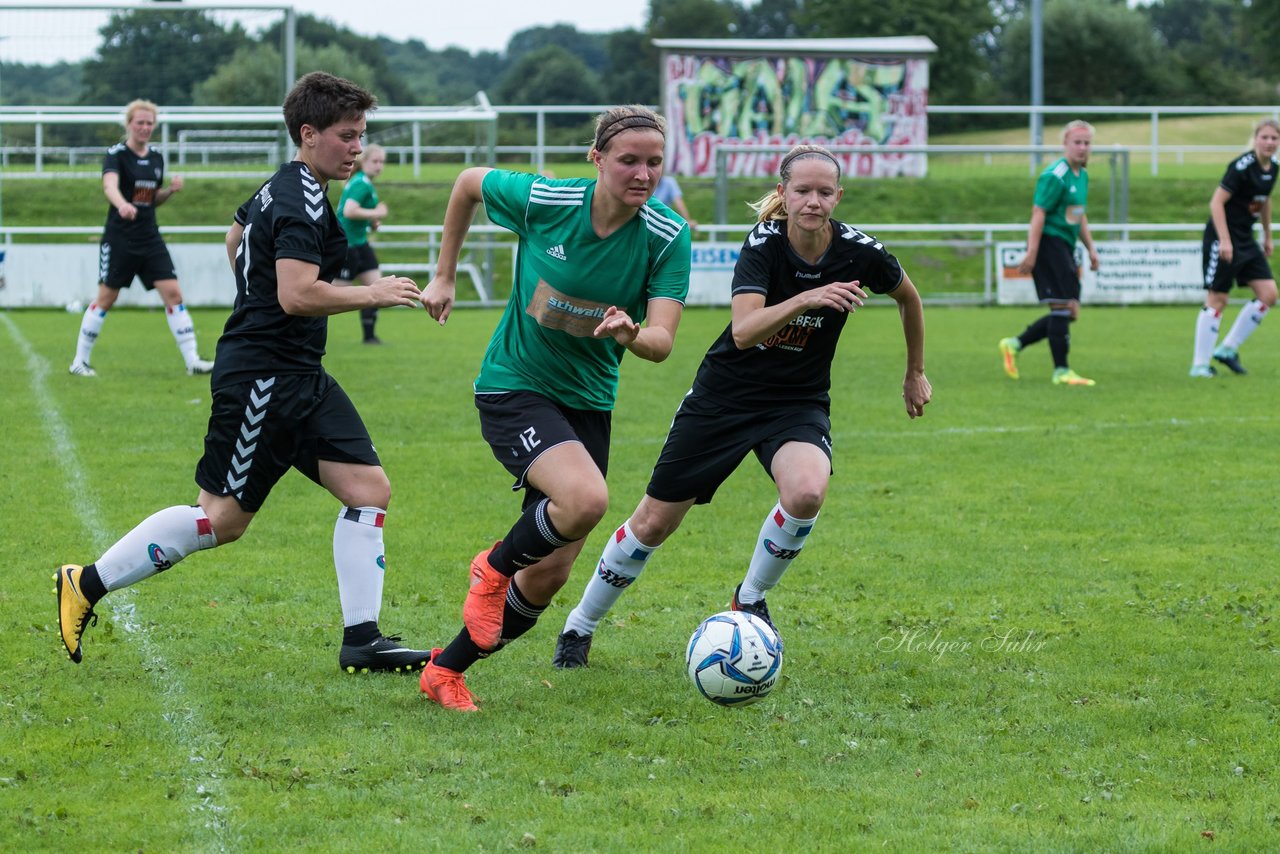 Bild 143 - Frauen SVHU 2 - Wellingsbuettel 1 : Ergebnis: 2:2